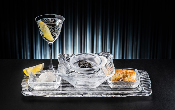 8½ Caviar Martini (HK$588）