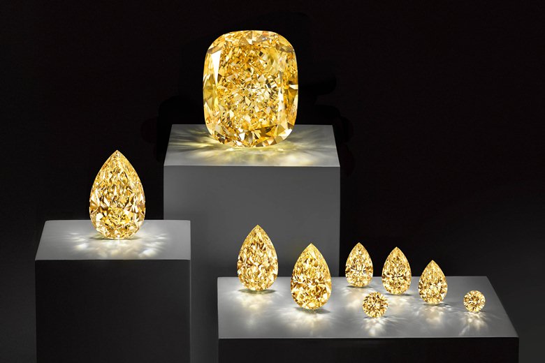 the-golden-empress-with-satellite-stones-1_1434970851253_260154_ver1-0