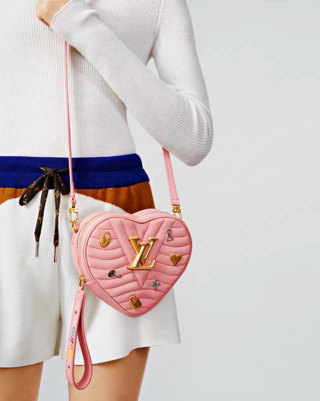 Louis Vuitton New Wave Love Lock Rose Pomettees HK$18,700